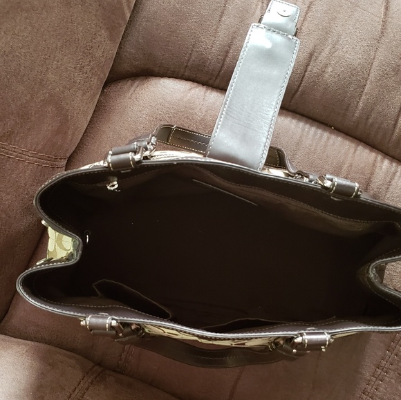 COACH handbag - Picture 3 of 4